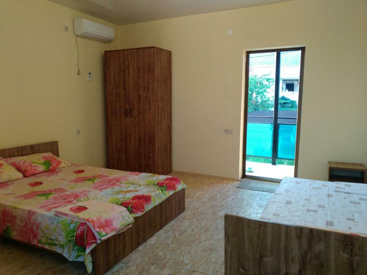 New Athos Guest House Nika מראה חיצוני תמונה